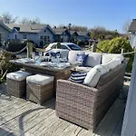 Seashell Cove, The Bay, 2 Bedrooms With Ensuites, Parking For 2 Cars, 2 Dogs Welcome Filey