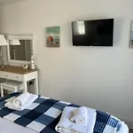 Hébergement de vacances Seashell Cove, The Bay, 2 Bedrooms With Ensuites, Parking For 2 Cars, 2 Dogs Welcome Filey