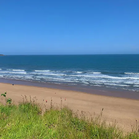 Seashell Cove, The Bay, 2 Bedrooms With Ensuites, Parking For 2 Cars, 2 Dogs Welcome *