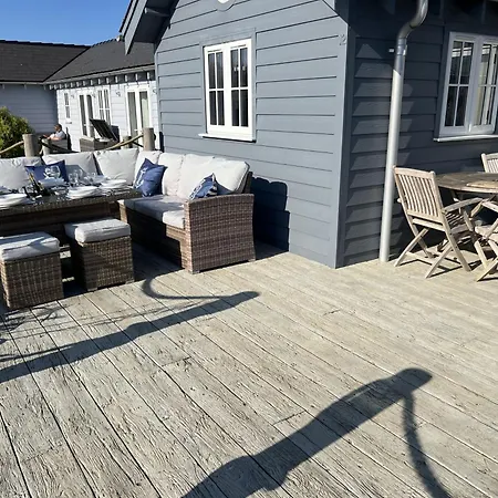 Seashell Cove At The Bay Filey, Sleeps 4-6, 2 Dogs Welcome For Free * Filey